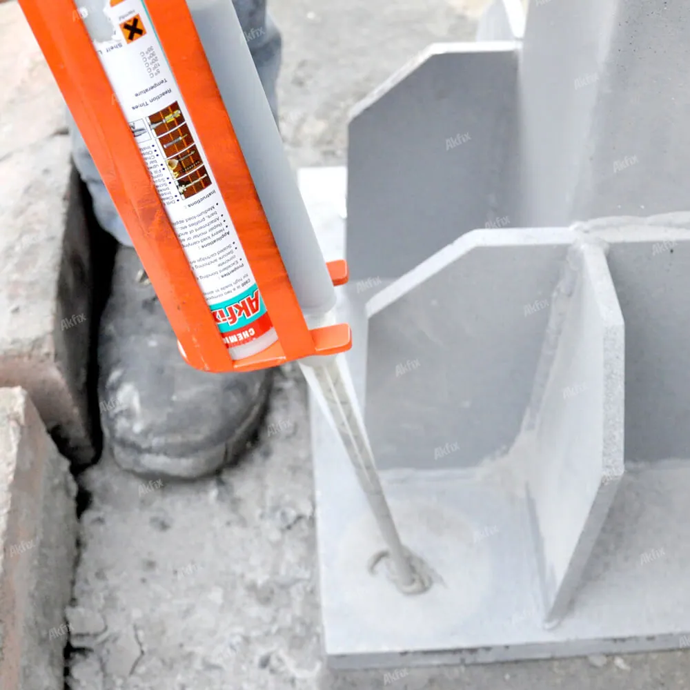 Application produit Akfix C900 en chantier — photo 2